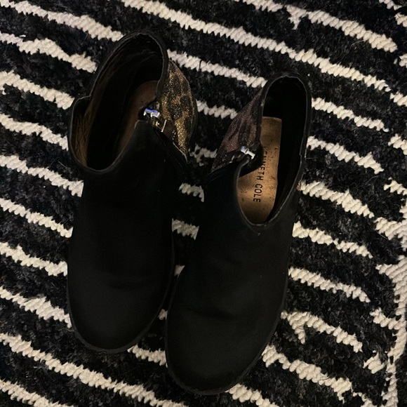 Girls Leopard Booties - Picture 7 of 9